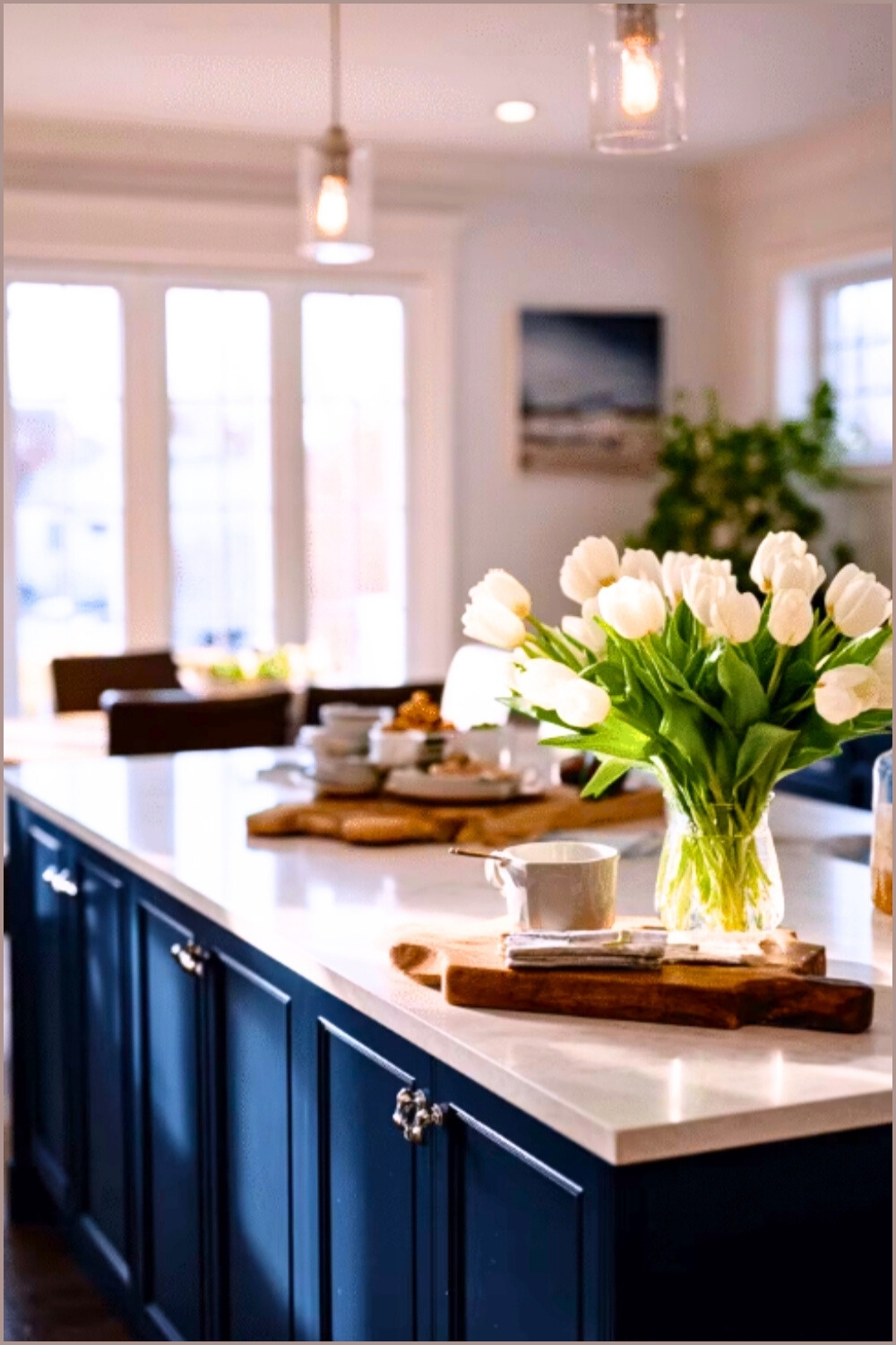 Transitional Kitchen Shaker Cabinets