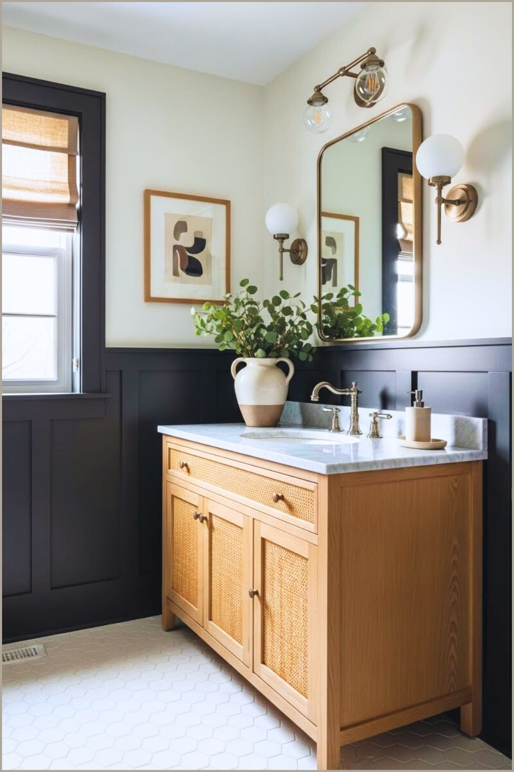 Cozy Modern Farmhouse Bathroom With Matte