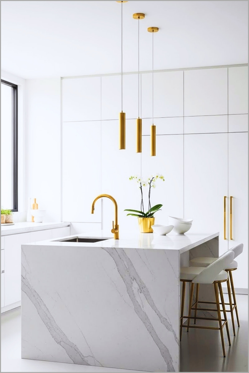 Minimal Luxury White Kitchen With Clean Flat-panel Cabinets