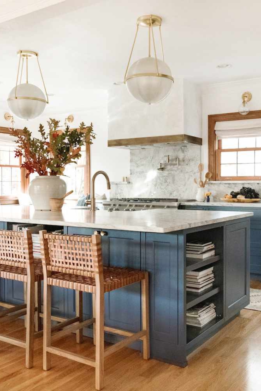 Stained Wood Cabinets: Depth and Character