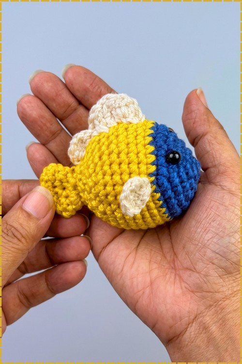_Colorful Crochet Fish Keychain 4