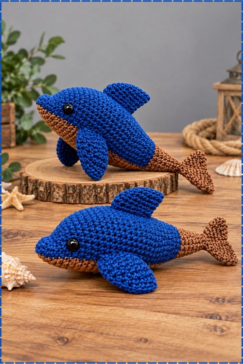 Copy of Crochet Dolphin Amigurumi Winter 4
