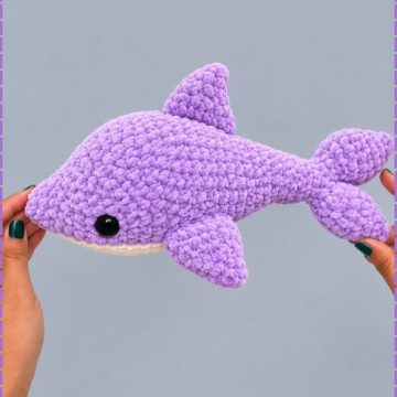 Crochet Dolphin Amigurumi 1