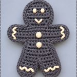 Crochet Gingerbread Doll Amigurumi 1