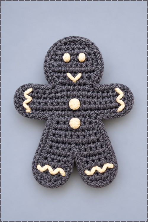 Crochet Gingerbread Doll Amigurumi 1
