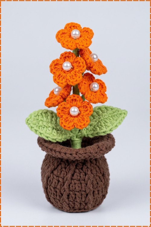 Crochet Gorgeous Flower Vase 4