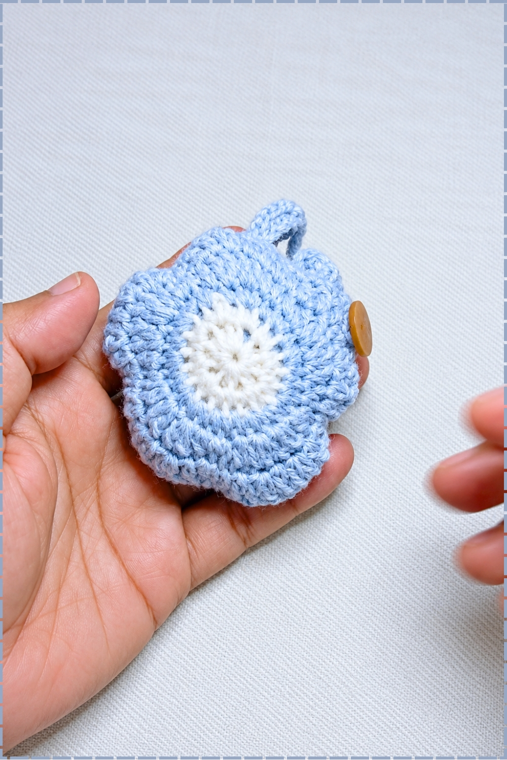 Airy Net Style Crochet Bottle Holder in Minutes