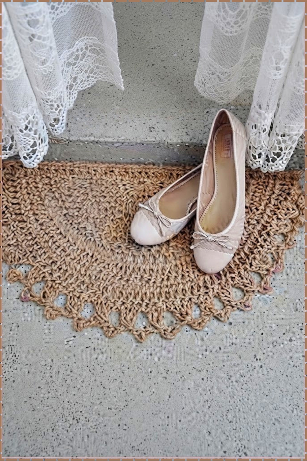 Banded Crochet Half Circle Jute Rug Easy Pattern