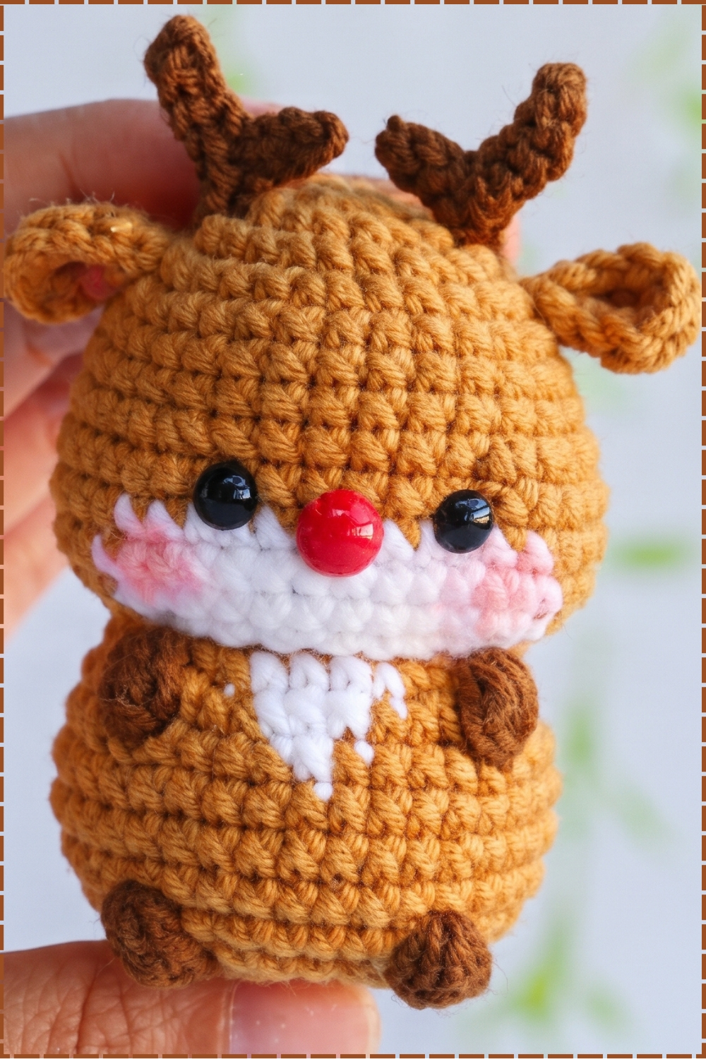 Chubby Crochet No Sew Reindeer Amigurumi
