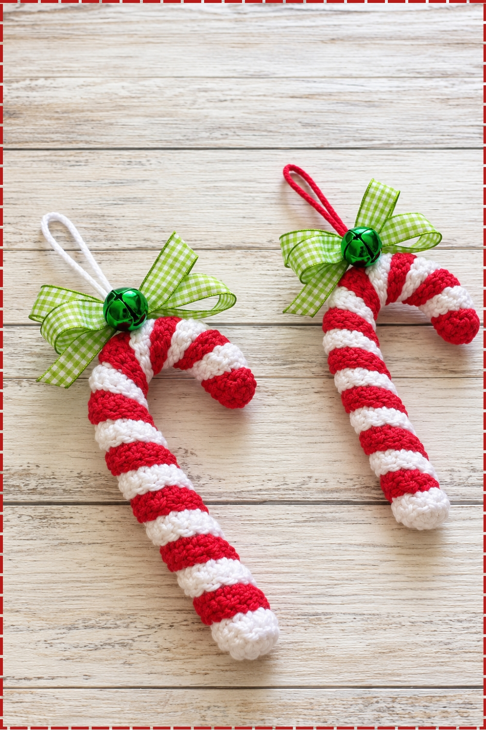 Crochet Curved Candy Cane