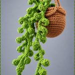 Crochet Hanging Plant Pot 1