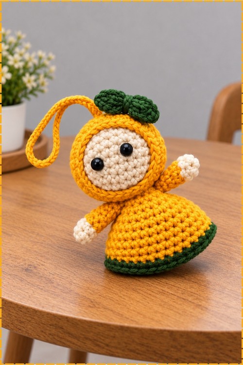 Crochet Hijab Doll Keychain 1