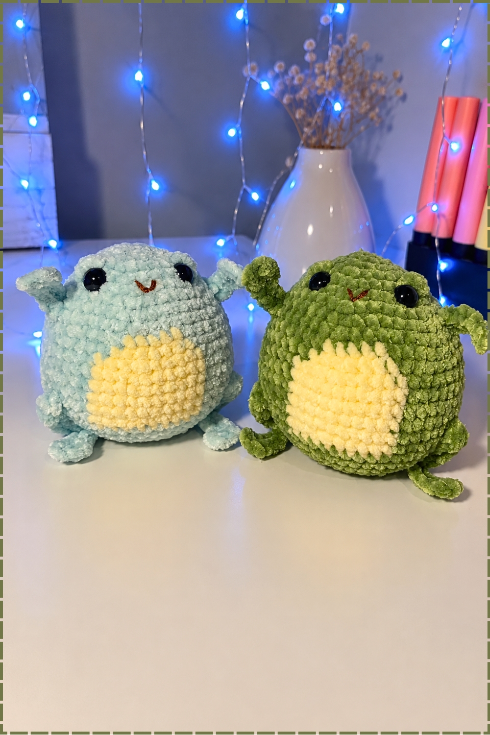 Crochet This Cute Chubby Squishy Frog