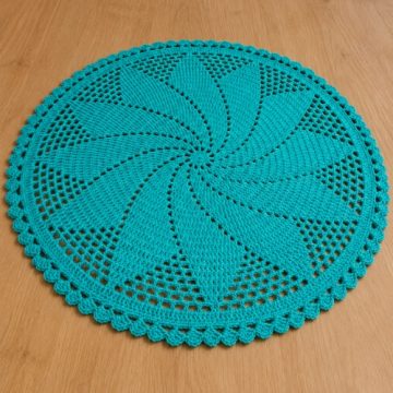 Easy Crochet Tablecloth