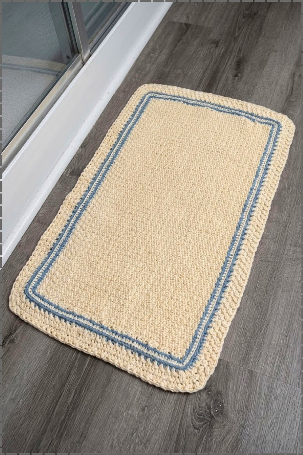How to Crochet a Sleek Modern Minimalist Bath Mat