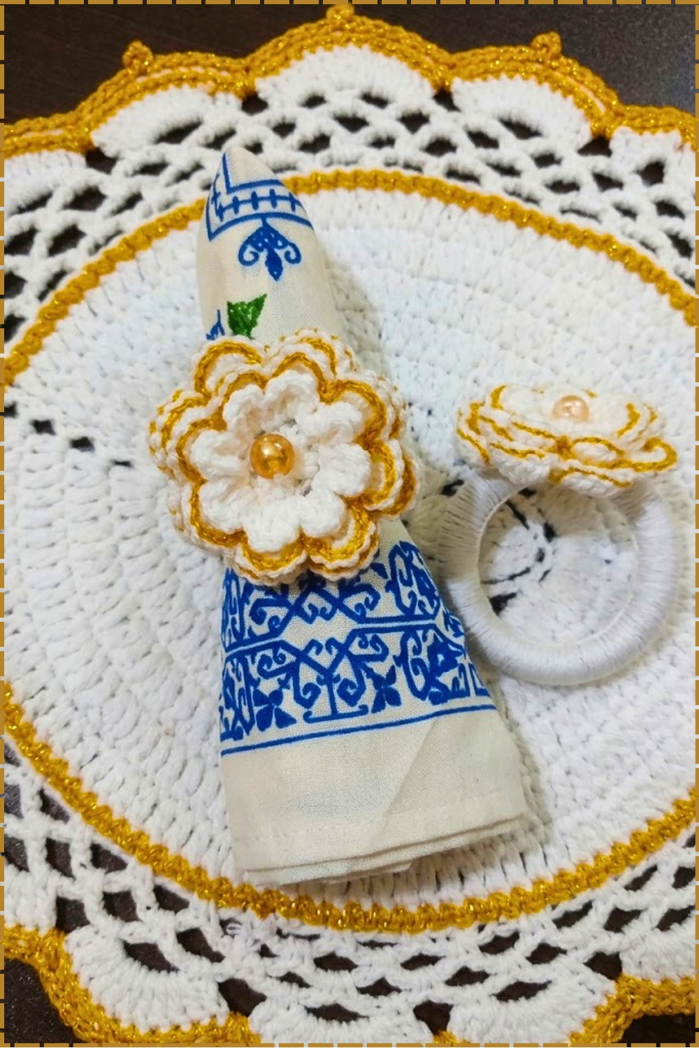 How to Crochet a Slim Round Napkin Holder