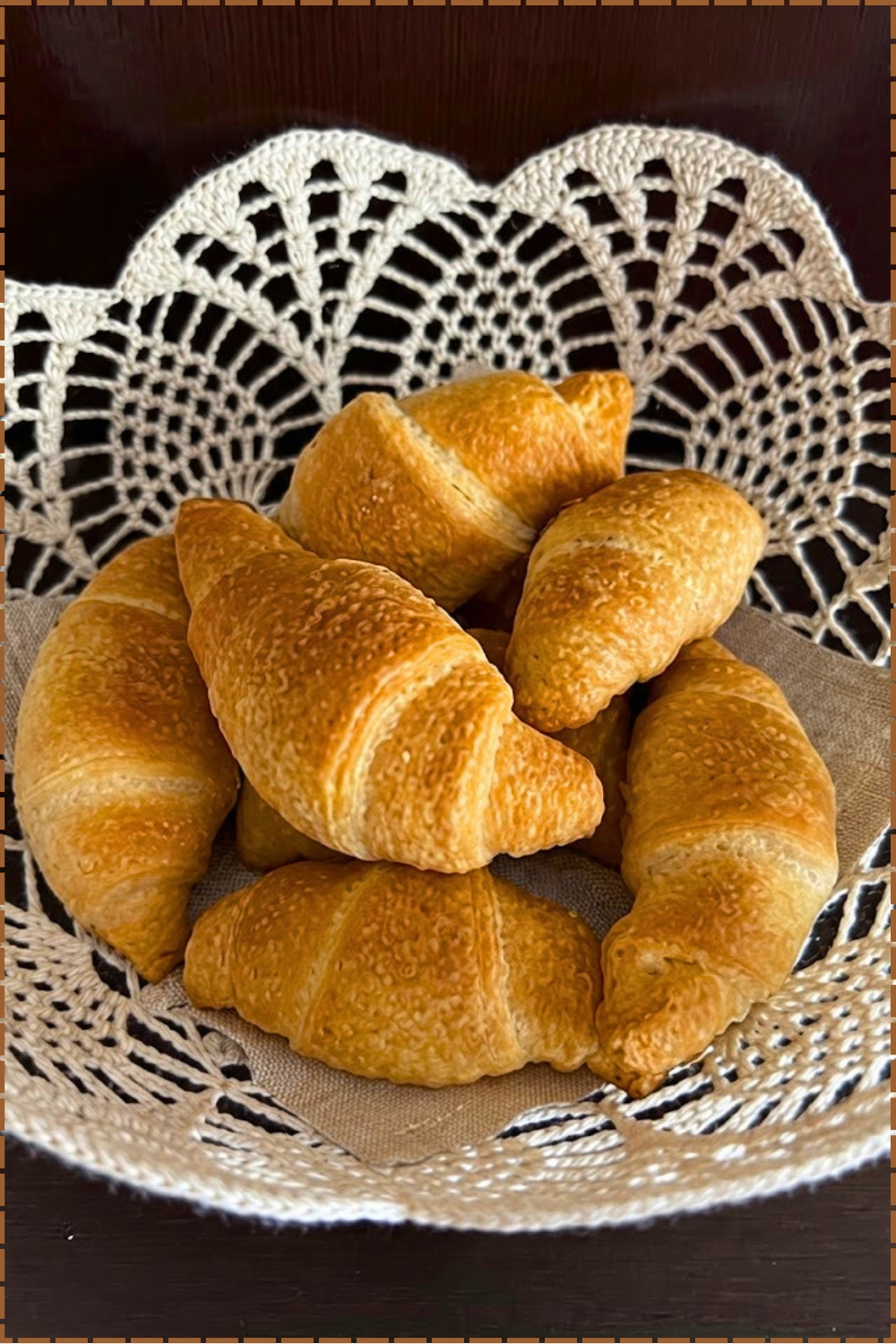 Round Scalloped Crochet Bread Basket